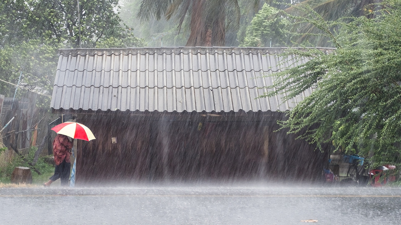 เตือนพายุ "ซินลากู" ฉบับ 8 จ่อเคลื่อนเข้าลาว อ่อนกำลังเหลือดีเปรสชัน