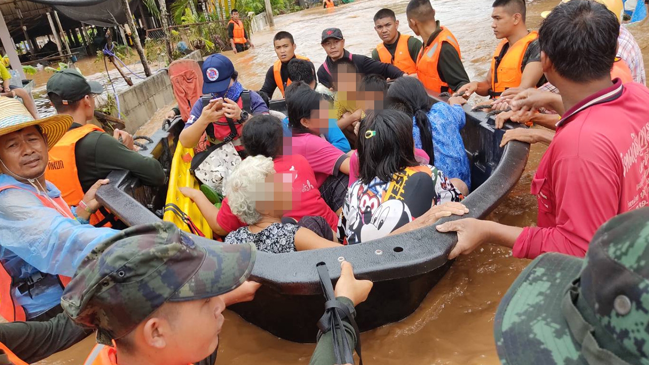 นายกฯ ห่วงน้ำท่วมเลย สั่งช่วยเหลือ อพยพชาวบ้าน-สัตว์เลี้ยงไปที่ปลอดภัย