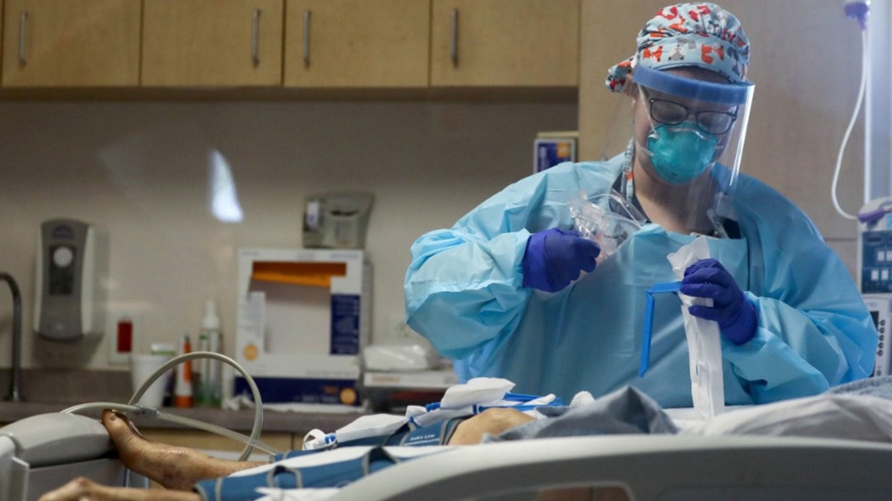 เฉลี่ยตาย 1 คนในทุกนาที สหรัฐฯวิกฤติ เหยื่อโควิด วันเดียวพุ่ง 1,461 ศพ