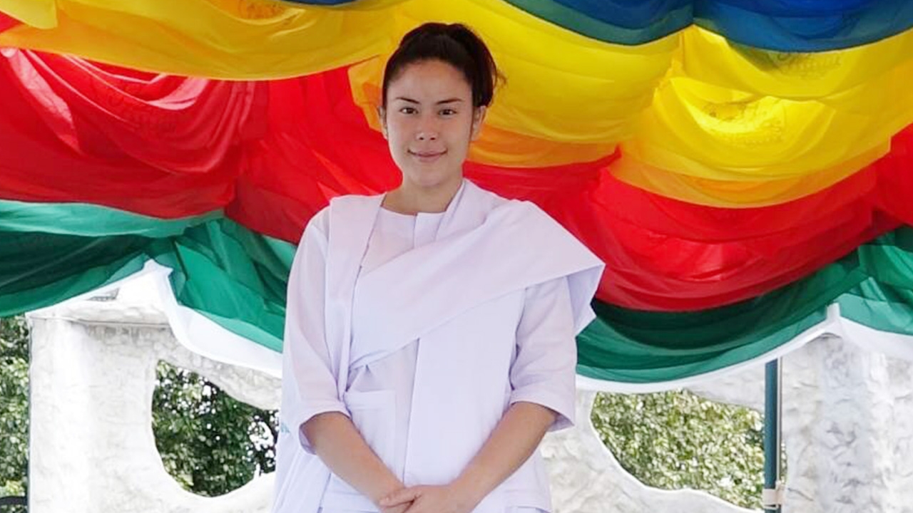 3 วัน 2 คืน พลอย พร้อมจมดิ่งในธรรมะ 