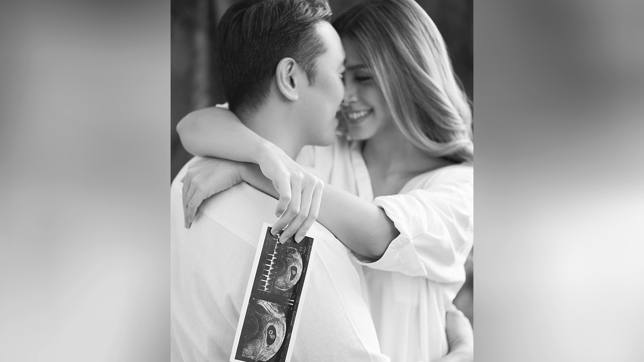 ชาย เฮลั่น วิกกี้ ท้องลูกคนที่สอง หลังพยายามกันมาเป็นปี