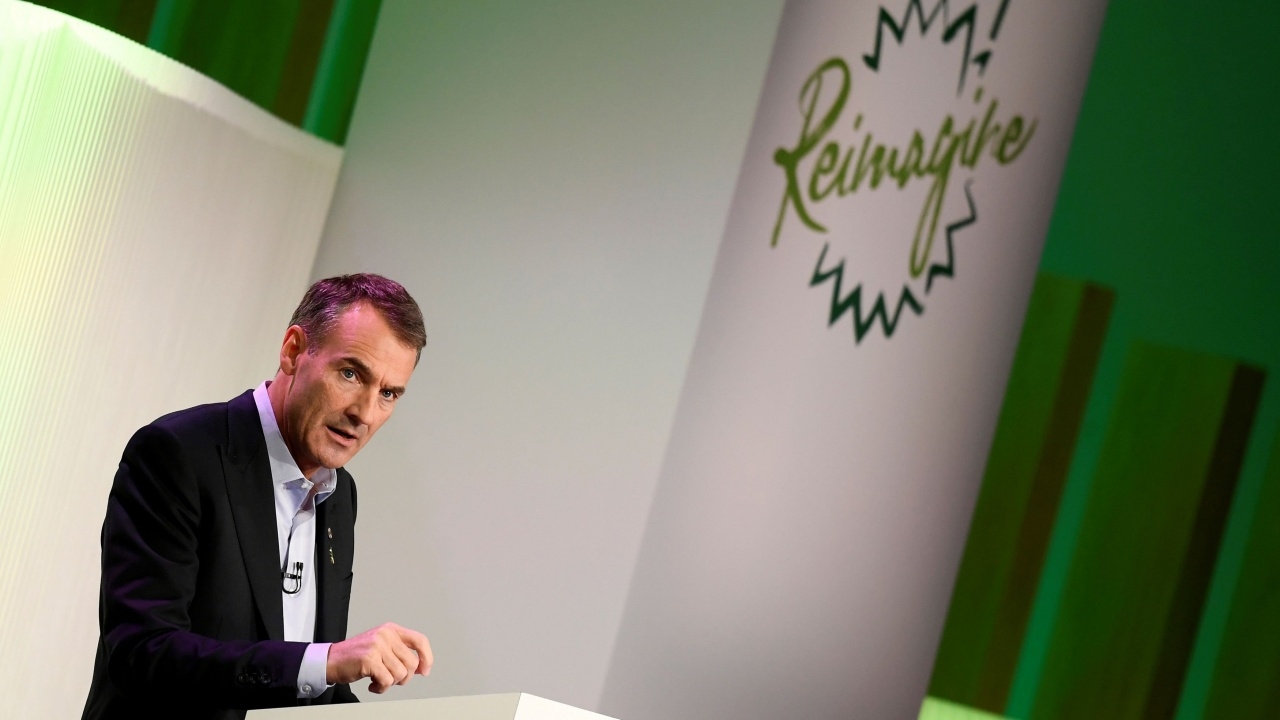 ธุรกิจน้ำมันขาลง ‘ BP ’ ขาดทุน 5 หมื่นล้าน ปรับตัวลงทุนพลังงานหมุนเวียน