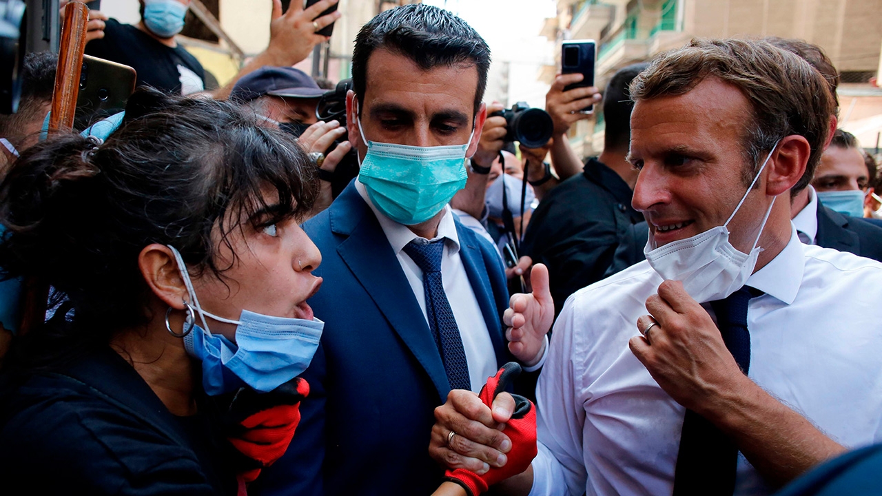 ผู้นำฝรั่งเศสเยือนเบรุต ปชช.รุมล้อมวอนช่วยเหลือ อัดรบ.ไร้ความสามารถ