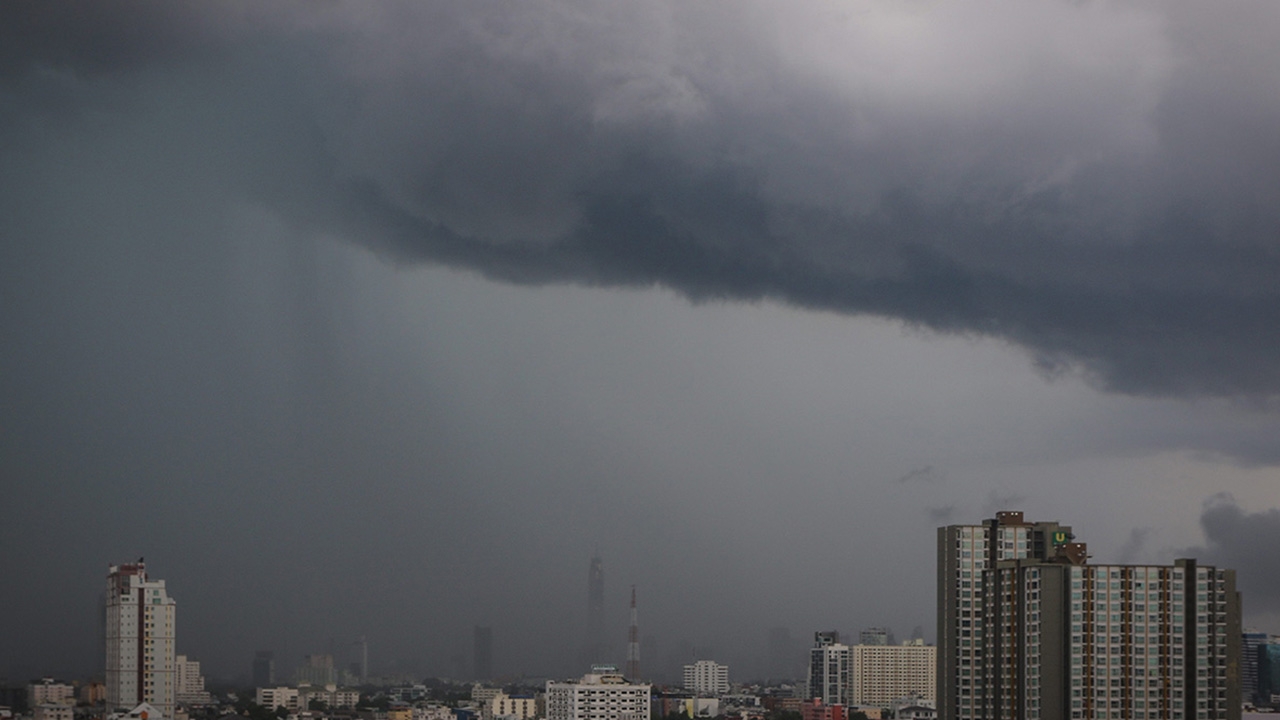 สภาพอากาศวันนี้ ไทยฝนตกต่อเนื่อง ภาคเหนือ อีสาน ตะวันออกหนักบางพื้นที่