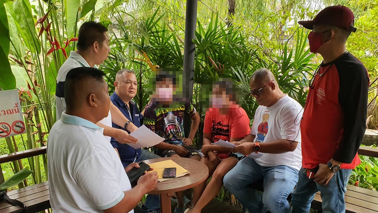 จับผัวเมียถูกหวย 6 ล้านไม่หยุดรวย ชวนเพื่อนลงทุนแม่มณี เจ๊งยับสิบล้าน