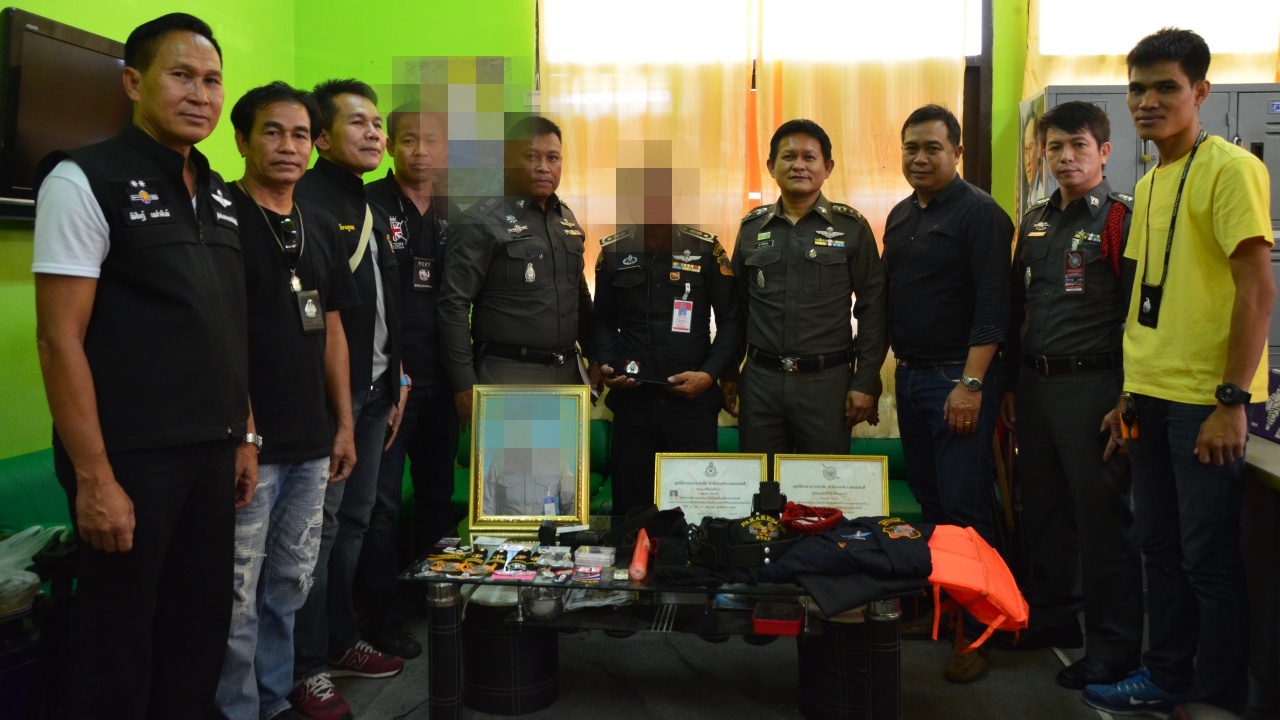 รวบแล้ว รอง.ผอ.ศูนย์มูลนิธิบรรเทาภัย อุบลฯ ปลอมเป็นจนท.ตั้งด่านเถื่อน 