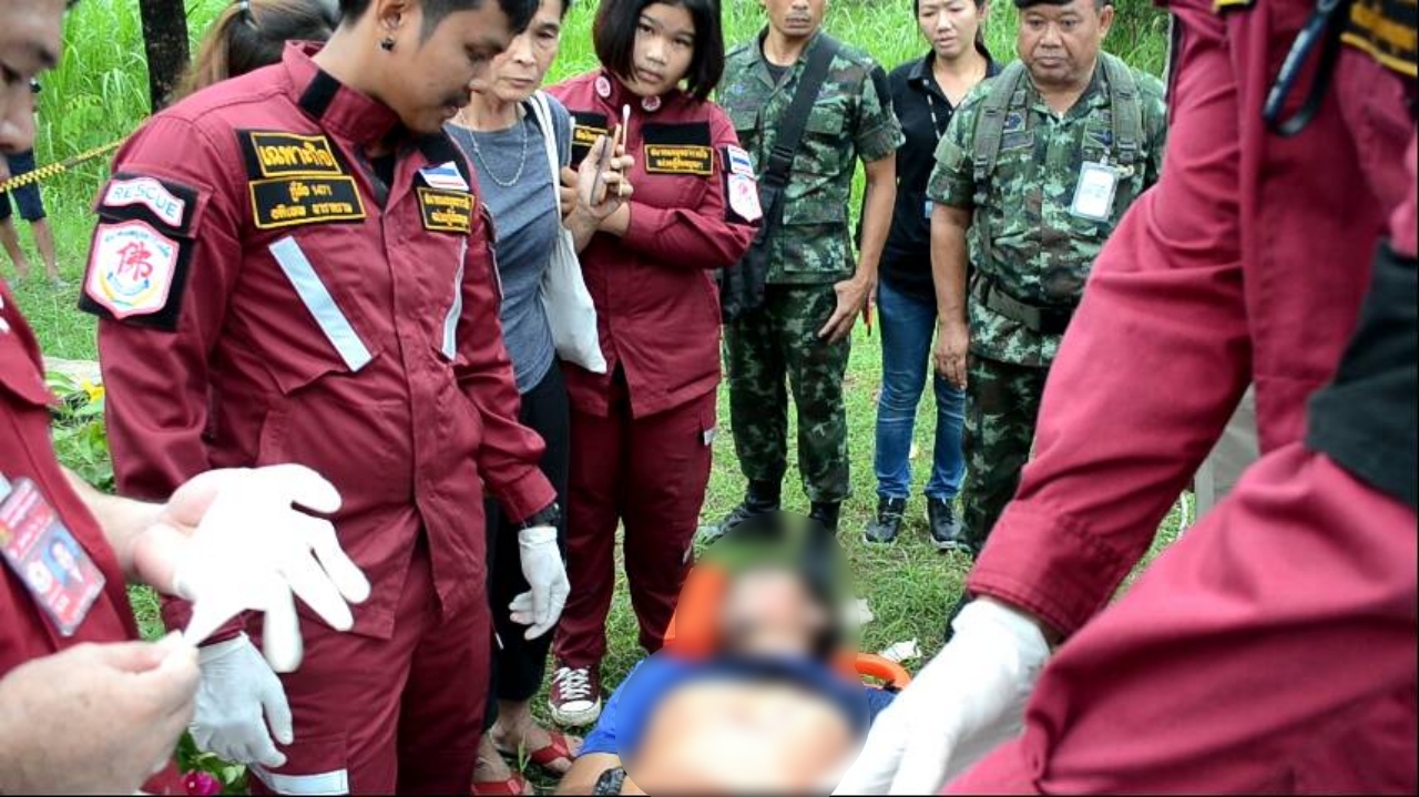 2หนุ่มโรงงานเกิดปากเสียงจนชกต่อย ก่อนอีกฝ่ายชักมีดแทงดับ แล้วหลบหนี