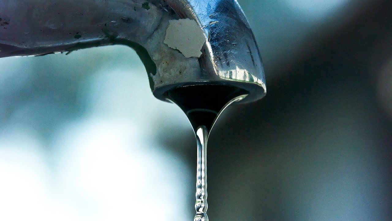 ตรวจวัดคุณภาพน้ำ บริเวณพระราชพิธี