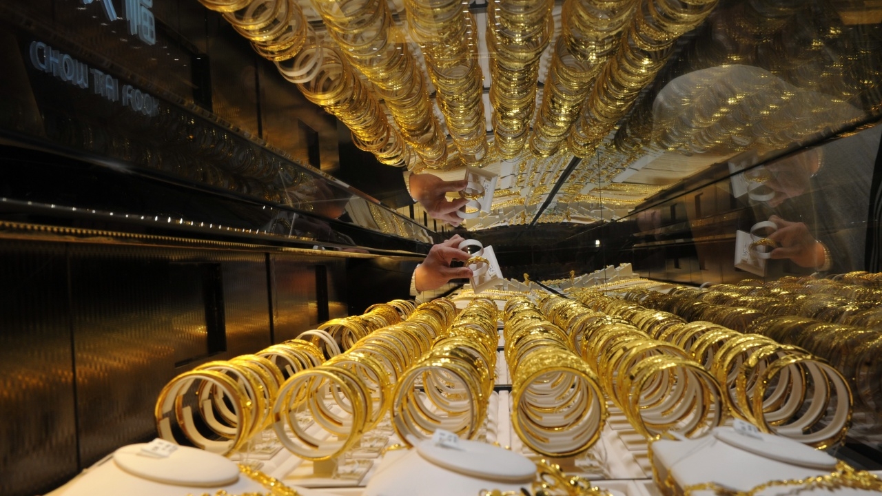 ทองไทยเปิดตลาด ปรับลด 50 รูปพรรณขายบาทละ 20,800