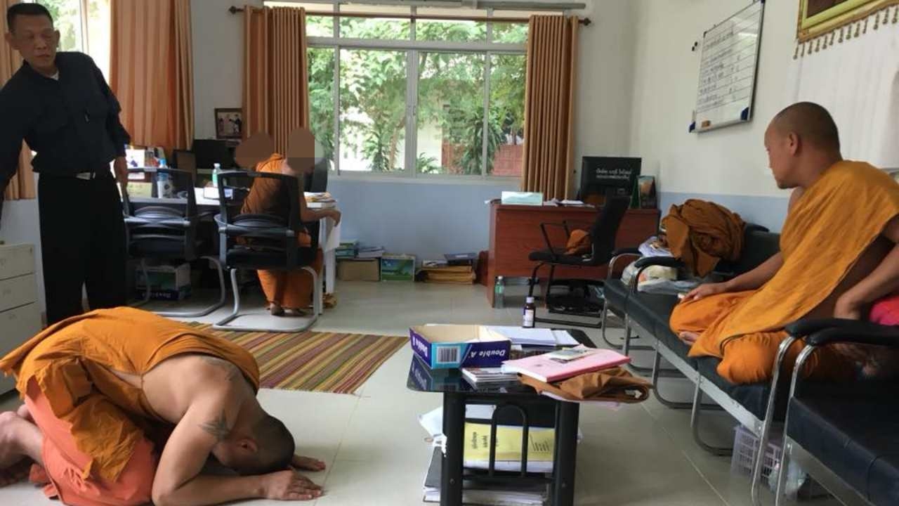 จับสึกทันที! เป็นถึงรักษาการเจ้าอาวาสวัด แต่เสพยาบ้าคากุฏิ