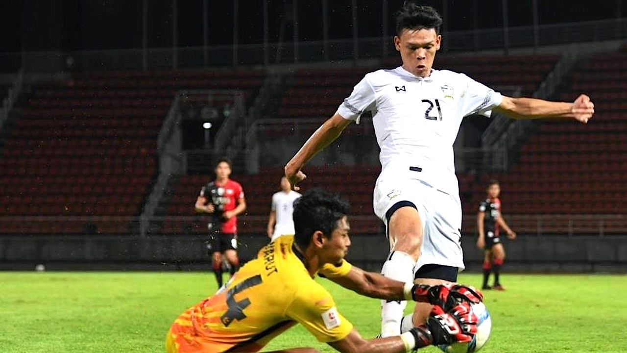 ช้างศึกยู 21 ชวดชัย! โดนแข้งเทพไล่ตีเจ๊า 1-1