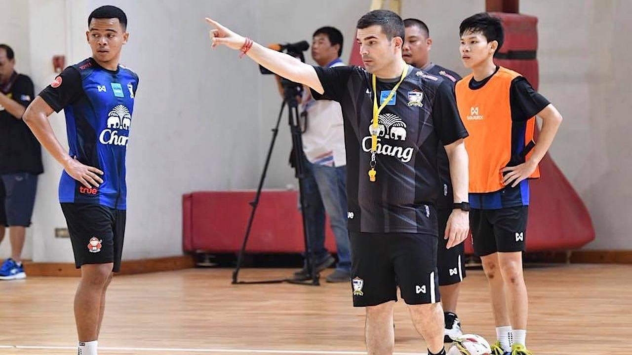 ระส่ำ! 'ปูลปิส' เผย 'ไตรรงค์' เท้าเดี้ยงส่อชวดลุยศึกชิงแชมป์อาเซียน