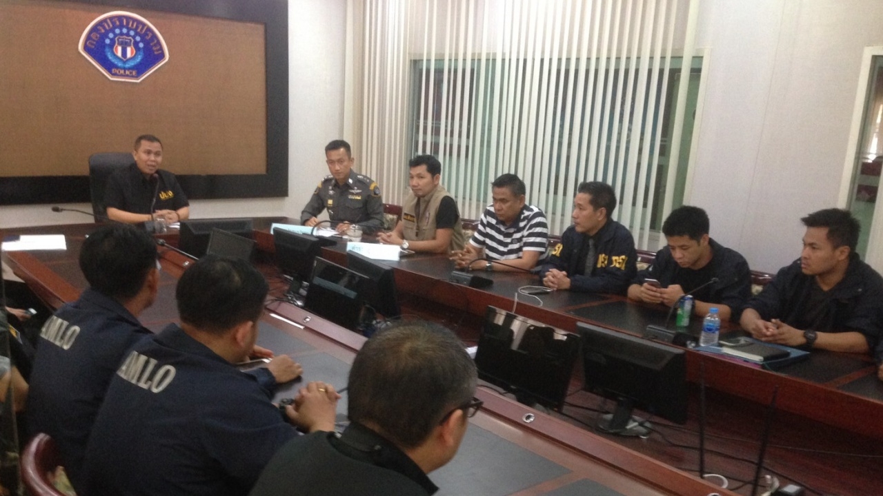 บุกค้น 3 บริษัท กลางกรุง ทลาย 'แก๊งคอลเซ็นเตอร์' ไล่เช็กบิล 49 หมายจับ