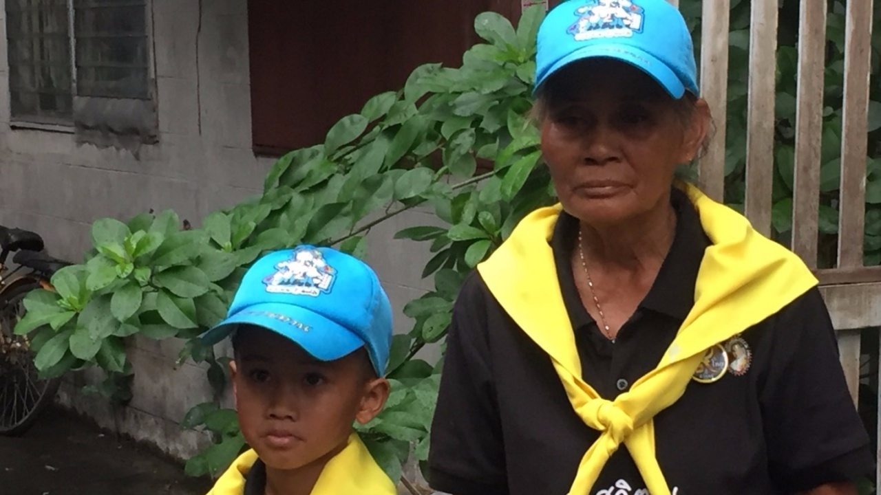 เปิดใจ ป้าจันทร์ ทำไม? นั่งรถเมล์จากพระประแดง กราบพระบรมศพ 1,319 ครั้ง