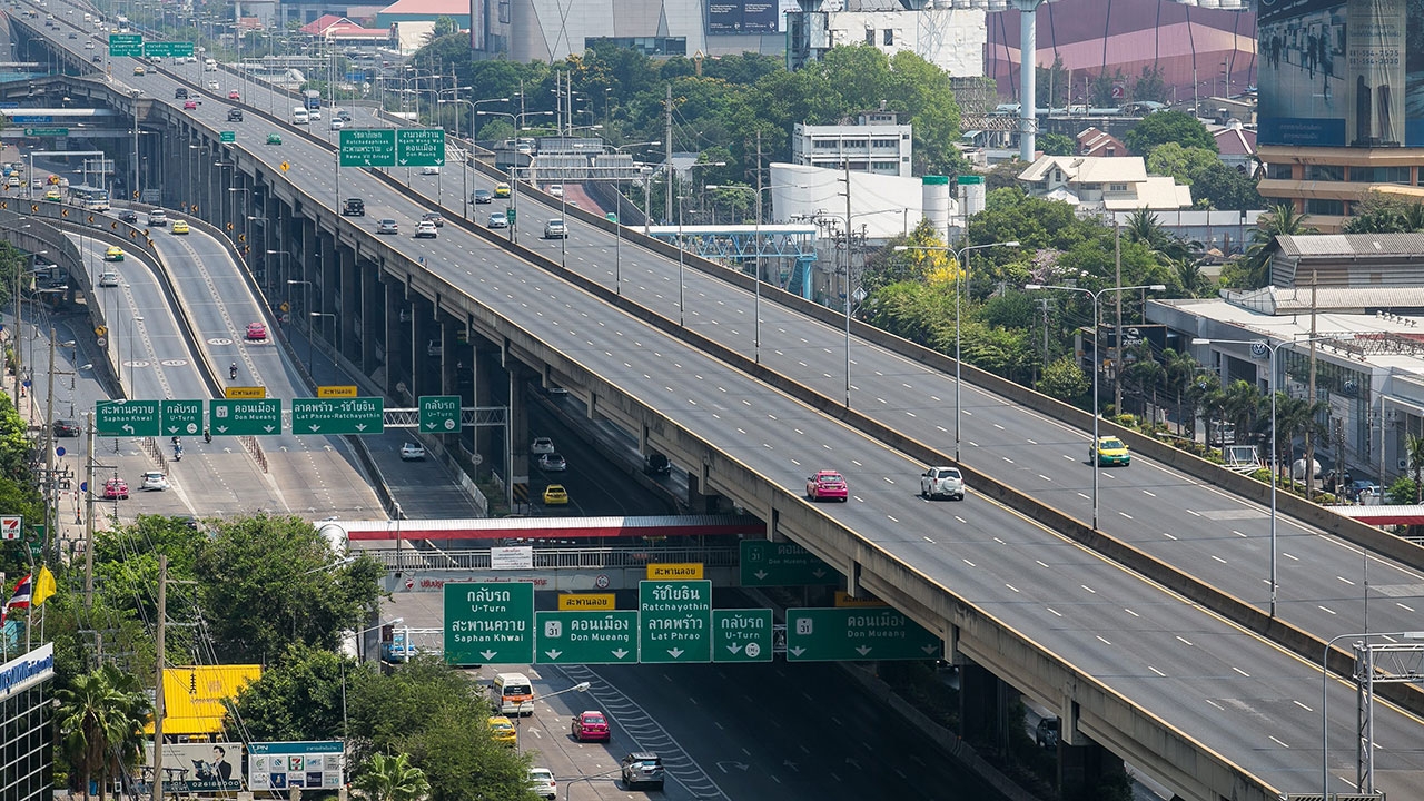 ดอนเมืองโทลล์เวย์ ขึ้นฟรีวันพระราชพิธี