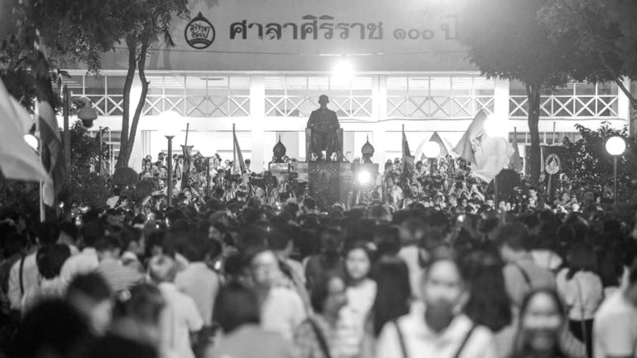 ไม่มีวันไหนไม่คิดถึง...ย้อนความรู้สึกคนไทย 13 ต.ค.59 เราทำอะไรกันอยู่?