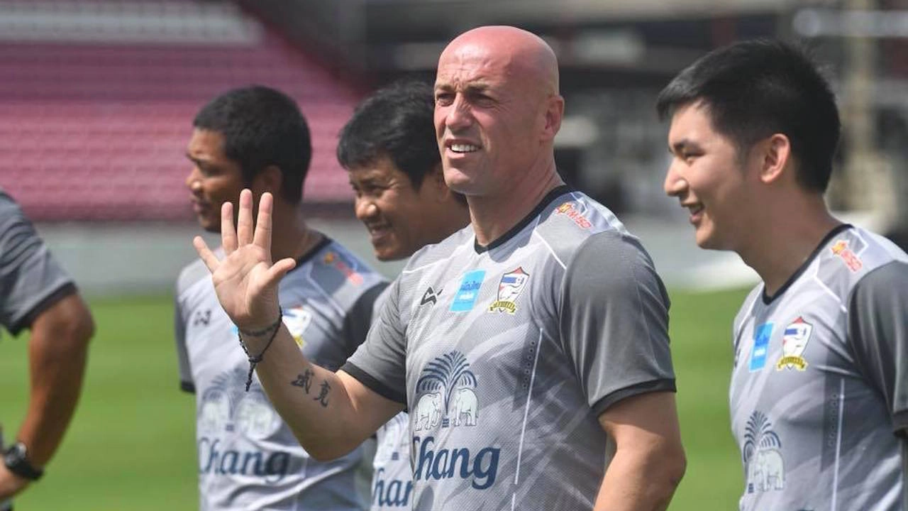 กุนซือช้างศึก ยู-23 พูดหลังนำลูกทีมลงซ้อม ก่อนดวลจอร์แดน 8 ต.ค.นี้