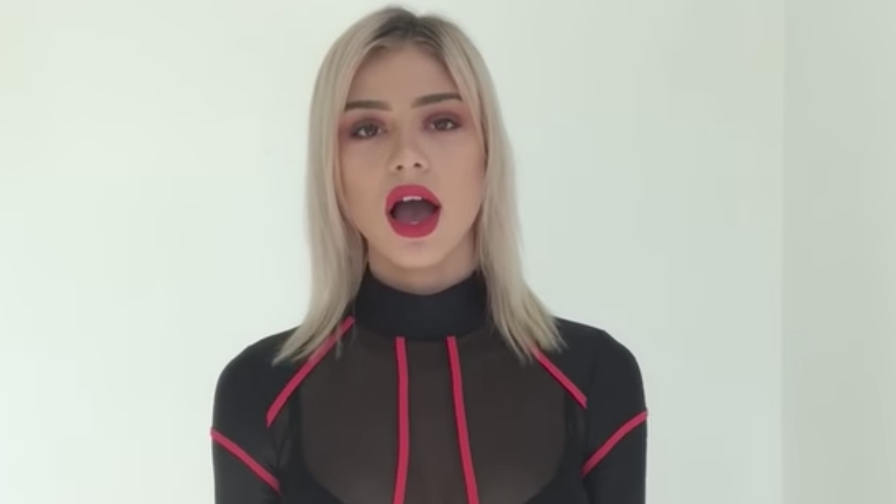 ดารา IGคนดัง พลาดอย่างจัง ไลฟ์สด มีเซ็กซ์กับแฟนหนุ่ม 3 นาที