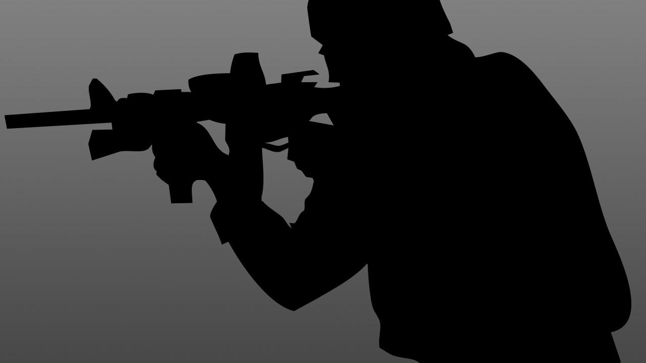 เอ็ม 16 กราดยิงบ้าน กระสุนเจาะอกหนุ่ม26 ดับ แม่และน้องชายสาหัส