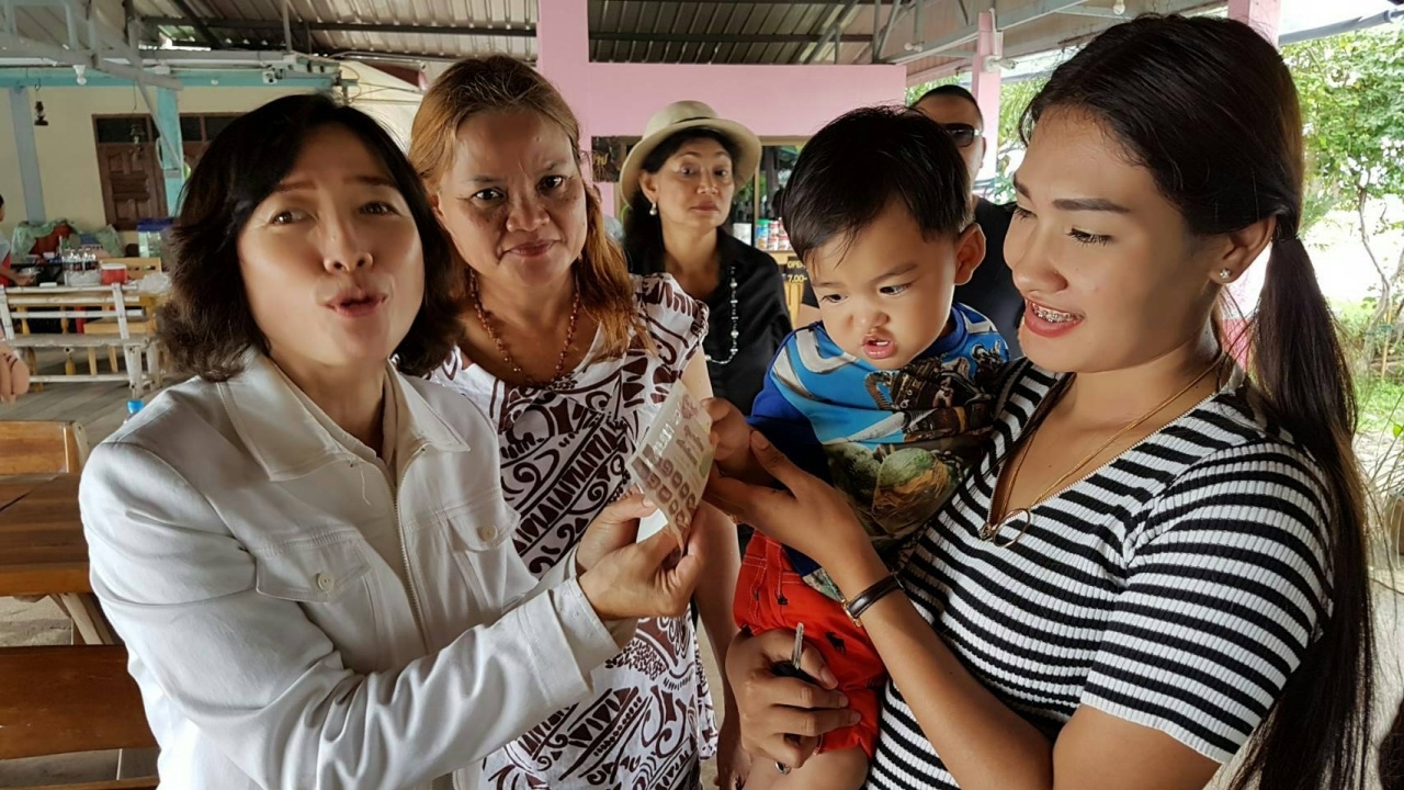 สาวทำกระเป๋าสตางค์หาย ขอเทพเจ้าแห่งความซื่อสัตย์ช่วย สุดท้ายได้คืน