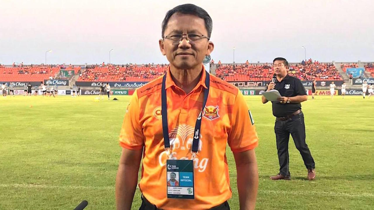 'สมศักดิ์' เร้าแฟน 'ค้างคาวไฟ' ร่วมแสดงพลังเกมสุดท้ายในบ้าน