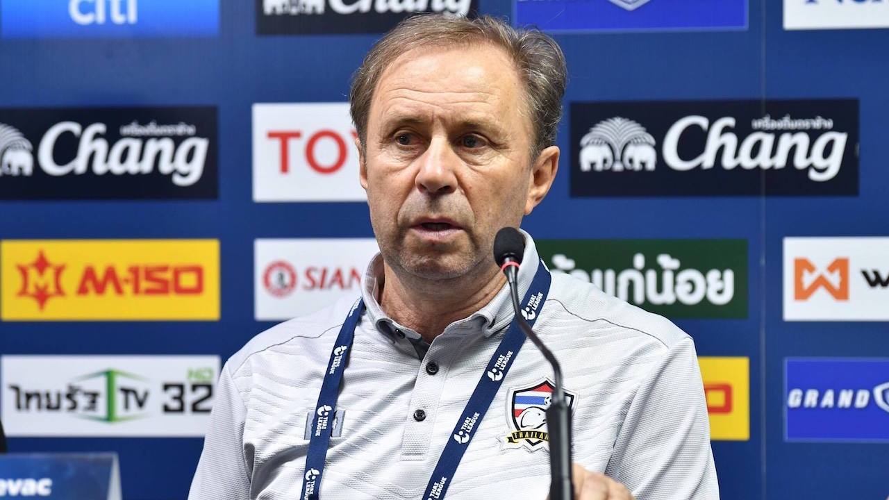 'ราเยวัช' ภูมิใจแข้งไทยชนะปิดท้ายปี ยินดีกับดัสกร ชื่นชมธีรศิลป์