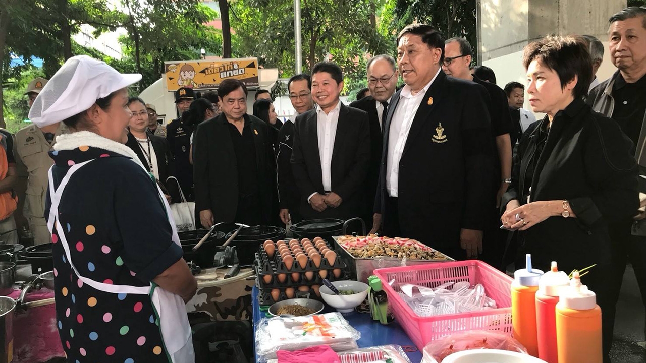 กทม.เปิดอีกจุดแผงค้าใหม่ ตลาดวีกเอนด์พงษ์พระราม