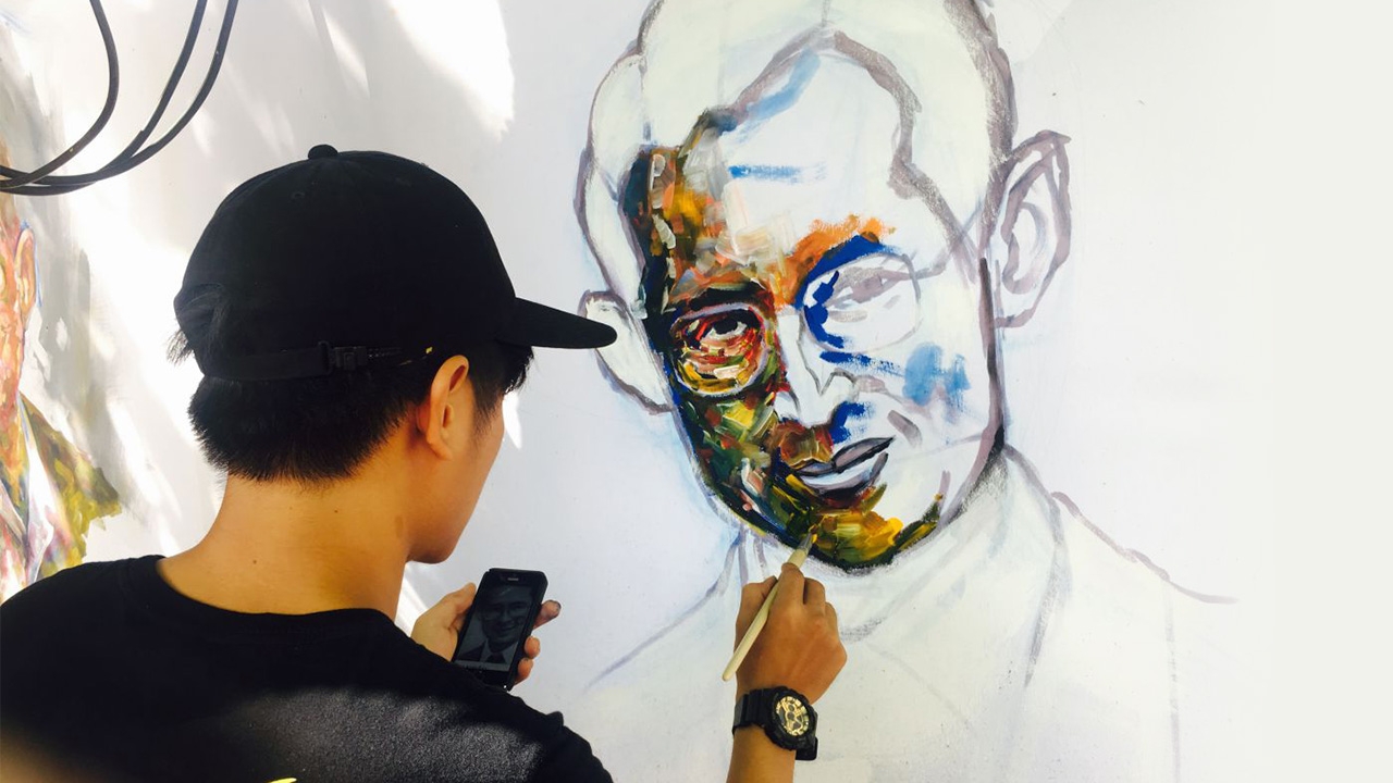 ศิลป์สองแคว ๙ ตามพ่อ! เรื่องเล่าผ้าผืนขาว ๒๔๙ เมตรเพื่อรัชกาลที่ ๙