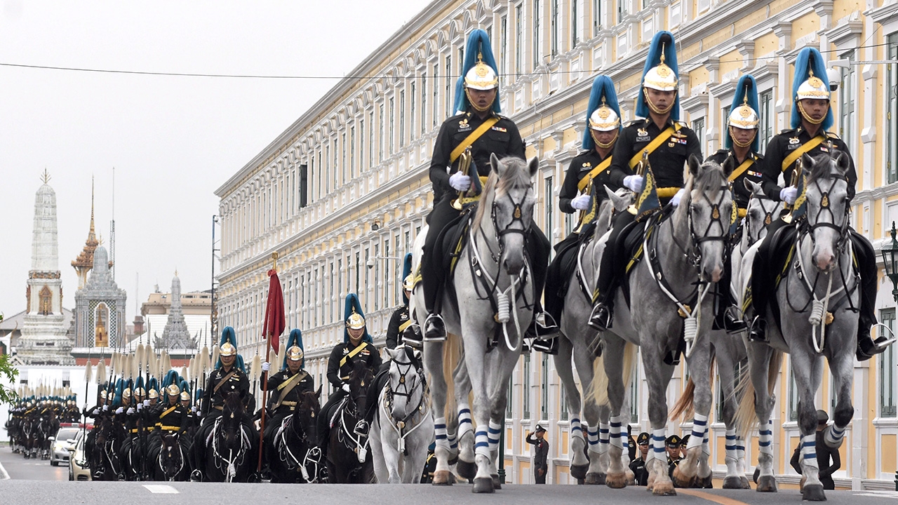 สง่างาม