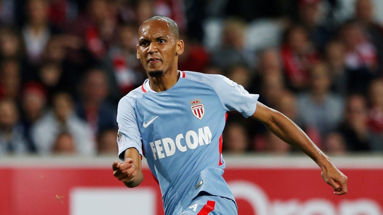 เรือใบร้องจ๊าก! โมนาโกปักป้ายขาย 'ฟาบินโญ' 75 ล้านปอนด์