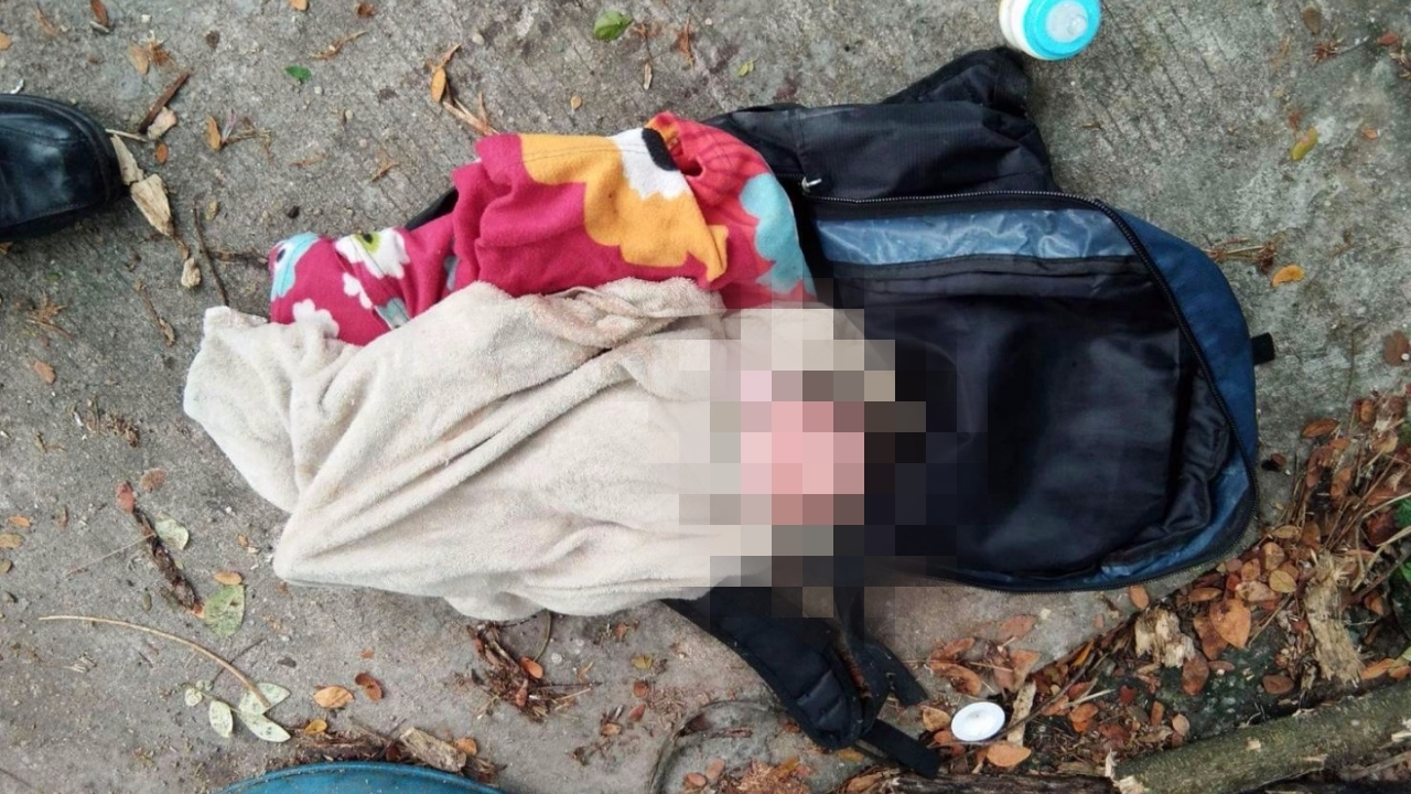 น่าเอ็นดูลูกเอ๊ย! ทารกหญิงไม่ครบ 1 วัน ถูกทิ้งข้างถังขยะ รอดปาฏิหาริย์