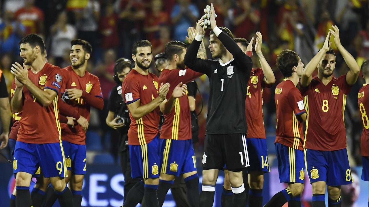 'กระทิง' ทีม 11 ไปบอลโลก 2018 สรุปสถานการณ์อีก 2 กลุ่มสุดเดือด