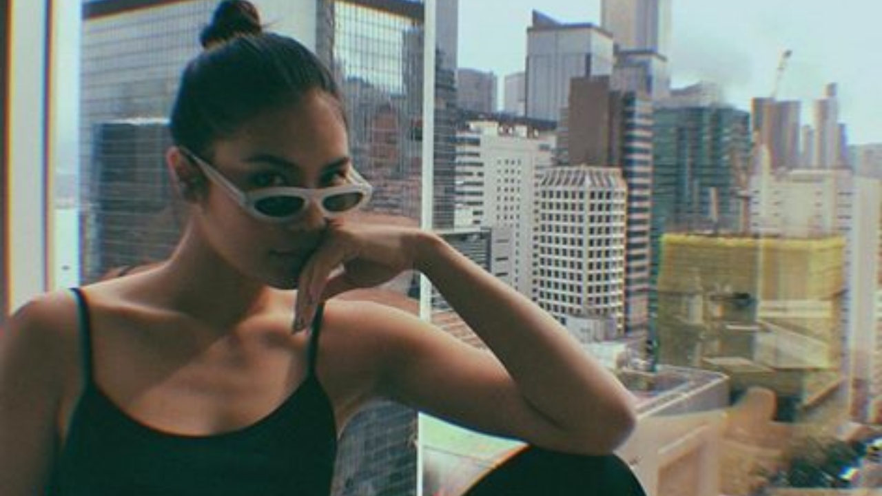 เรื่องรักโลกสวยในมุม น้ำตาล 