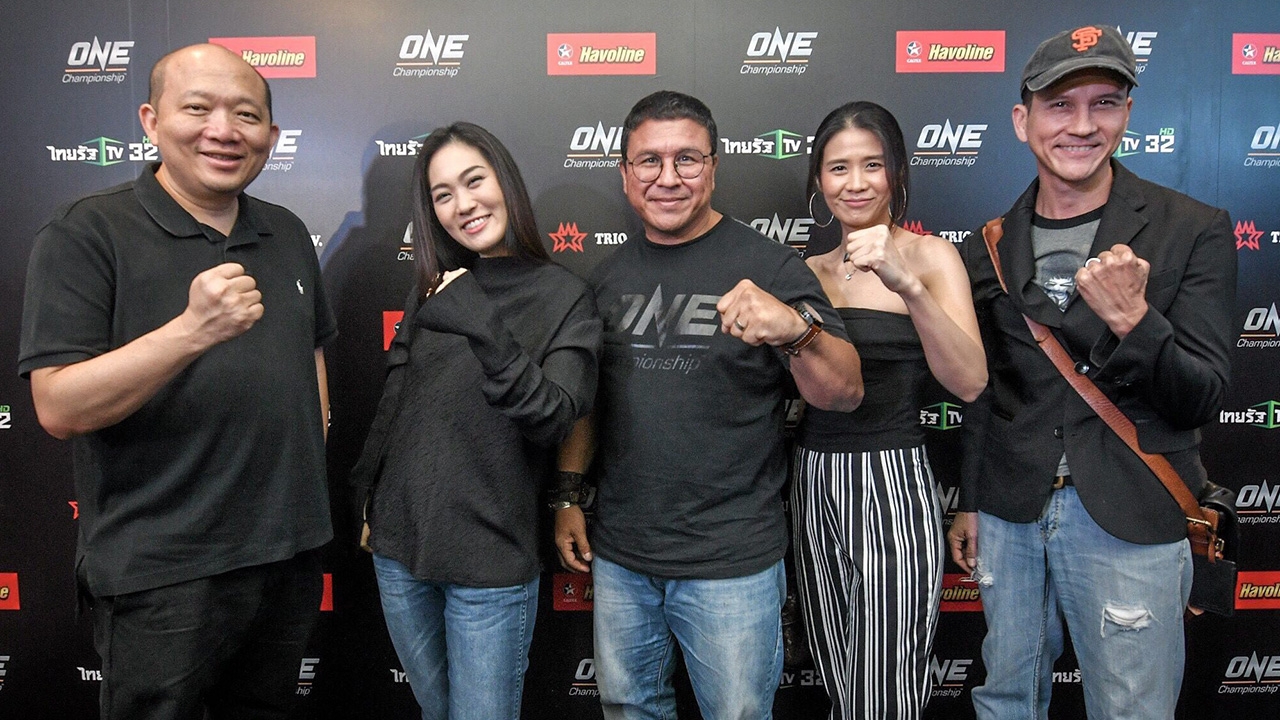 “สุกี้” จัดมวยกรง “วัน แชมเปียนชิพ” “บอย-โบ-จอยซ์-น้อย”ร่วมเชียร์!!