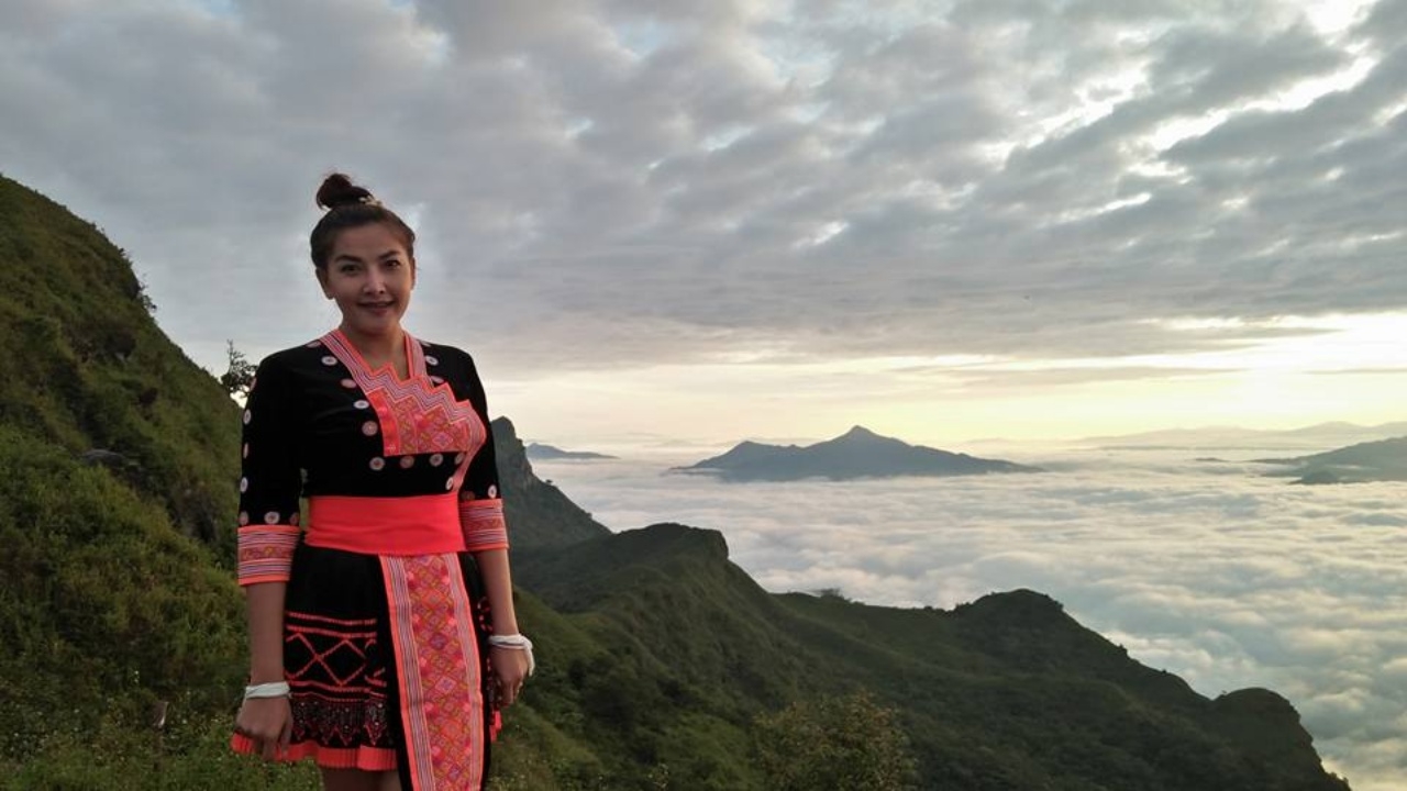 นทท.ขึ้นดอยผาตั้ง ฝ่าลมหนาวชมพระอาทิตย์ สัมผัสทะเลหมอกไม่ผิดหวัง