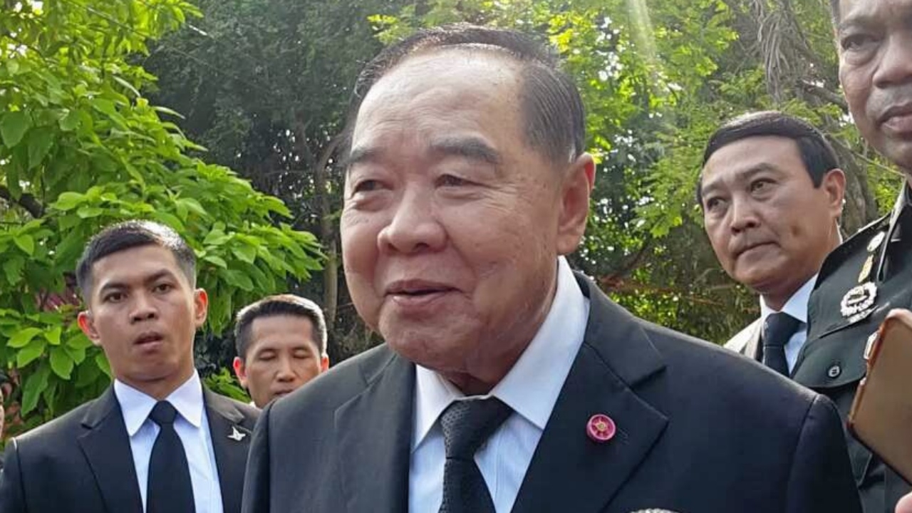 'บิ๊กป้อม' บอกอยากมาก็มา! ปัดสกัดกั้นกองเชียร์ 'ปู' แนะอยู่บ้านดีกว่า