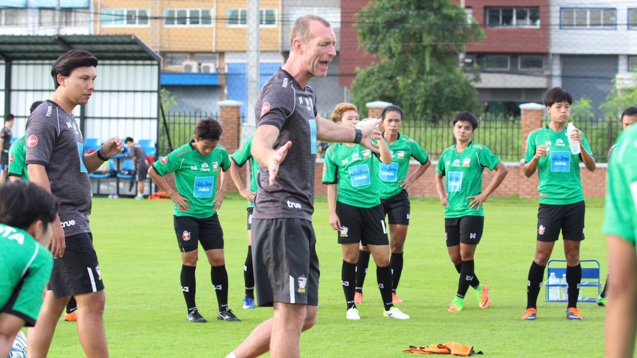 ชบาแก้วมุ่งมั่น! ติวเข้มพร้อมชน ‘เมียนมา’ เกมเปิดหัวซีเกมส์
