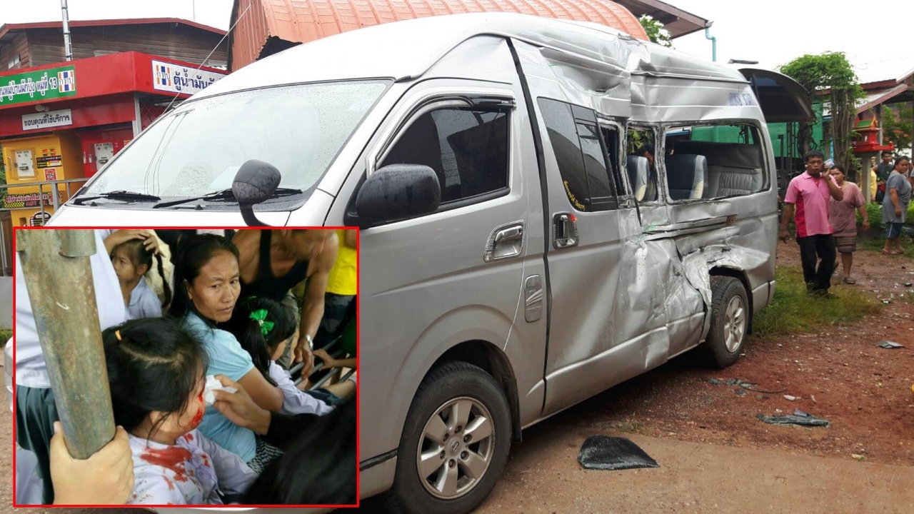 หวิดตายหมู่ พ่วงชนกลางลำ รถตู้รับส่งนักเรียน เจ็บระนาว สาหัส 2