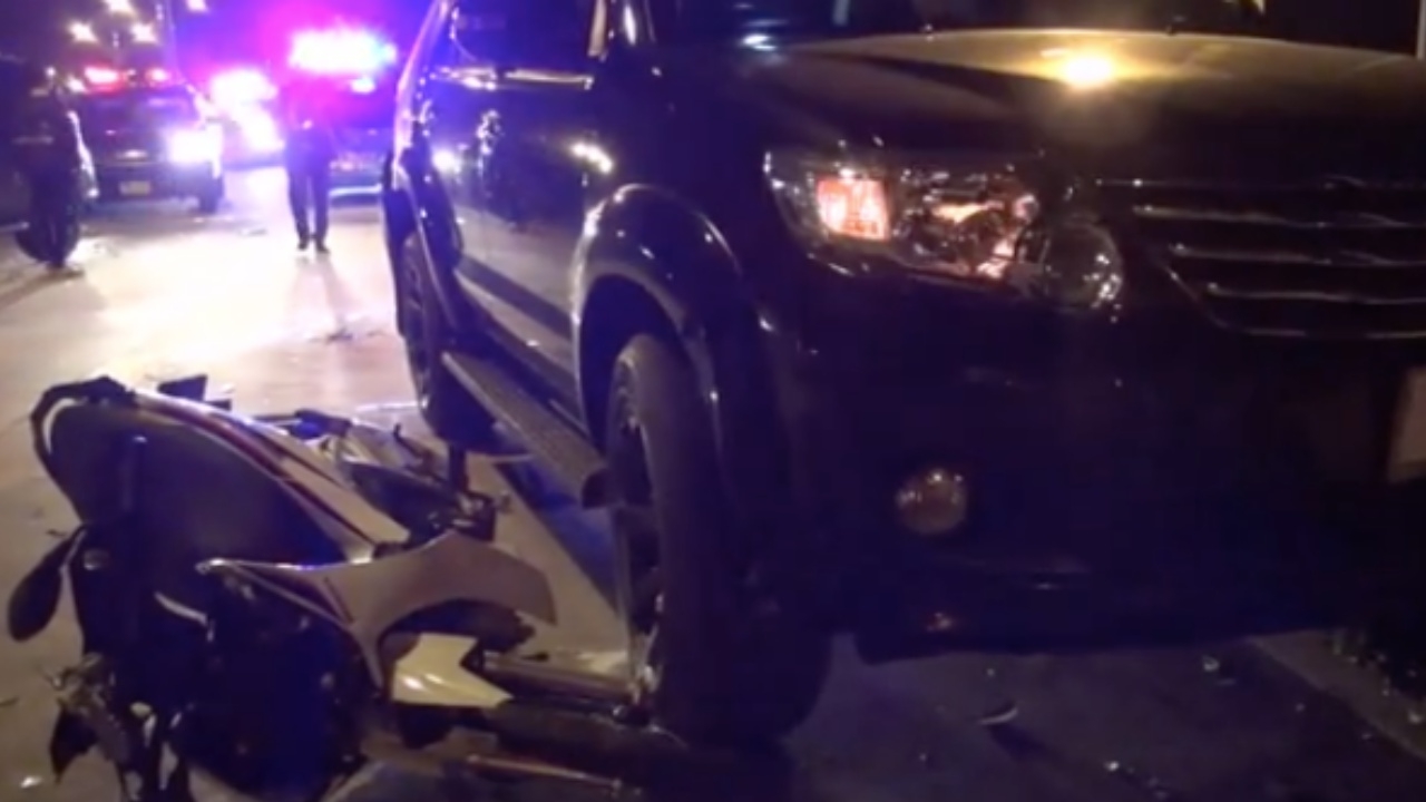 อุบัติเหตุซ้ำซ้อน จยย.เฉี่ยวกันล้ม ฟอร์จูนเนอร์ชนซ้ำ ตาย1เจ็บ2