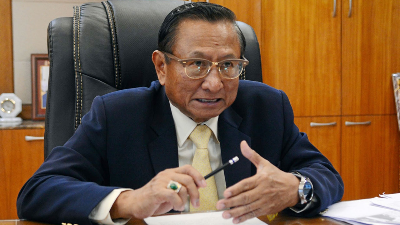 กกต.กดดัน เลือกตั้งส.ค.61 มาร์คแนะคสช. แก้เกม 'ปู' ลี้ภัย