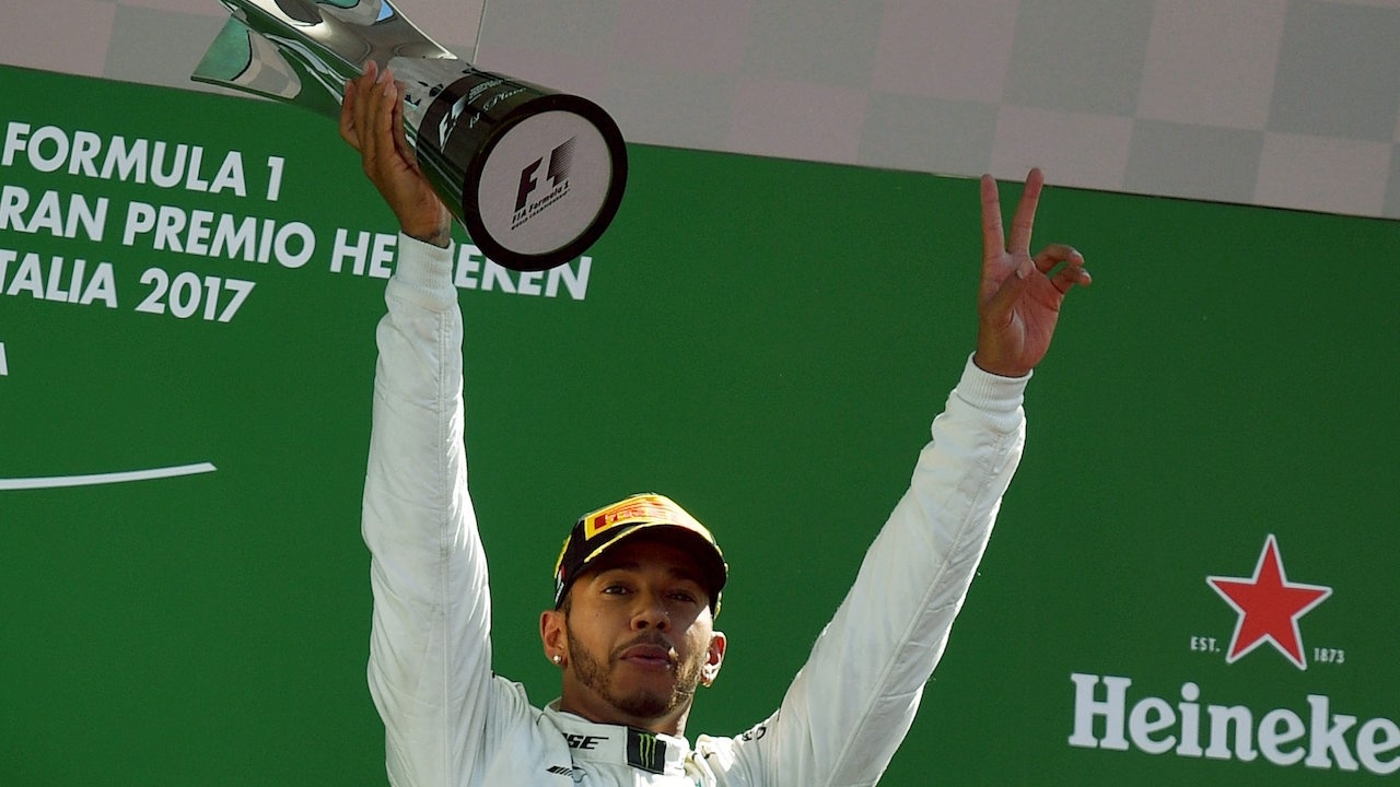 แฮมิลตัน ทวงบัลลังก์! คว้าแชมป์อิตาเลียน กรังด์ปรีซ์ แซงเวทเทลนำฝูง F1