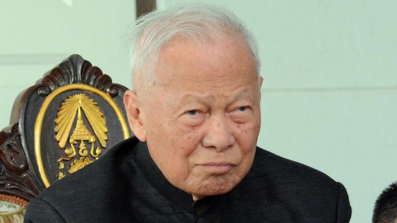 'ป๋าเปรม' เปิดบ้านสี่เสาฯรับ 'นายกฯ-เหล่าทัพ' ร่วมอวยพรวันเกิด 97 ปี