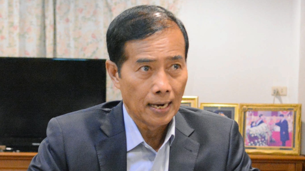 'ถาวร' แนะ 'บิ๊กตู่' ปรับใหญ่ ครม.ตะเพิด 'รมว.กษ.-พณ.' เซ่นราคาพืชผล