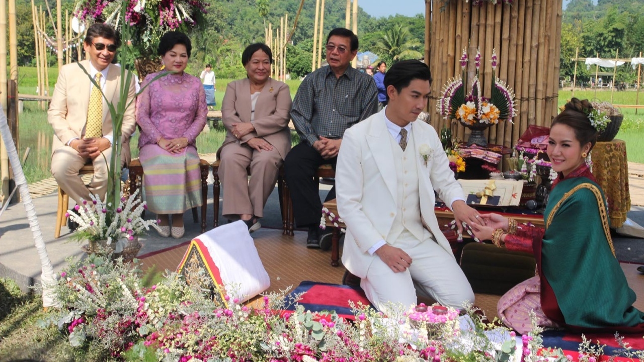 เป๊ก-นิว วิวาห์เรียบง่าย ท่ามกลางทุ่งนา และสายลมหนาว