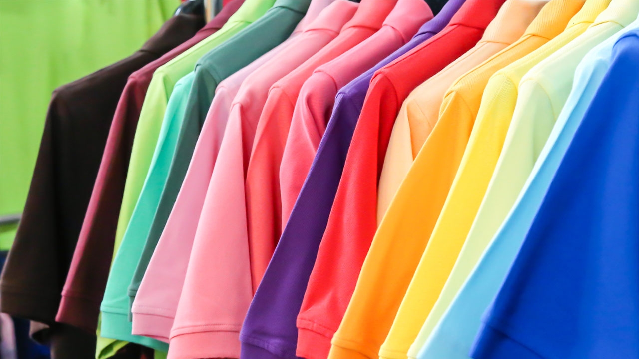 ปีใหม่แล้วต้องเฮง! สีเสื้อวันที่ 1 ม.ค. ใส่แล้วรวย เงิน