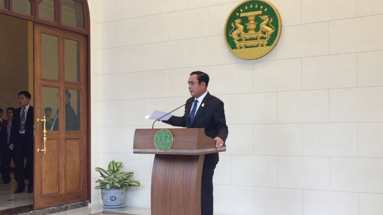 'บิ๊กตู่' โยนหินถามทาง ตั้ง 6 ข้อ ถามประชาชน ถึงอนาคตการเมืองไทย