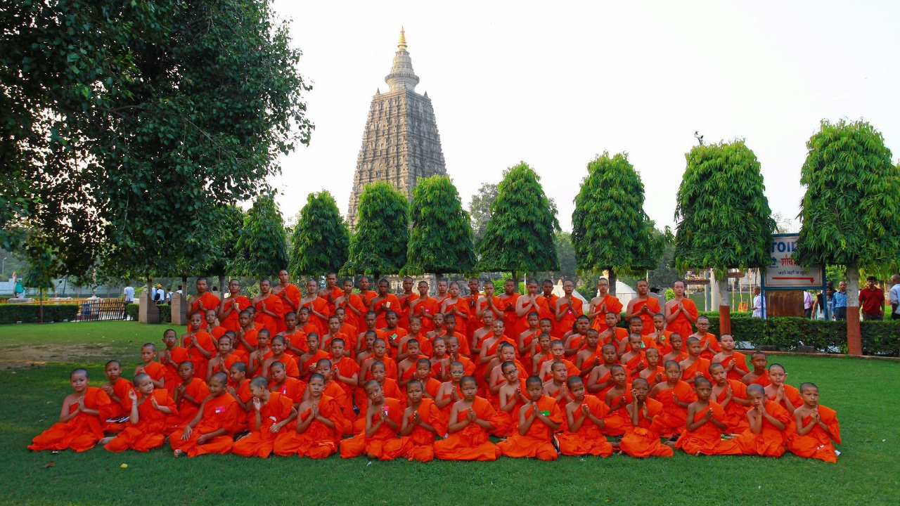 ยาตราพุทธภูมิรุ่น 2 ถวายพระราชกุศล ร.9