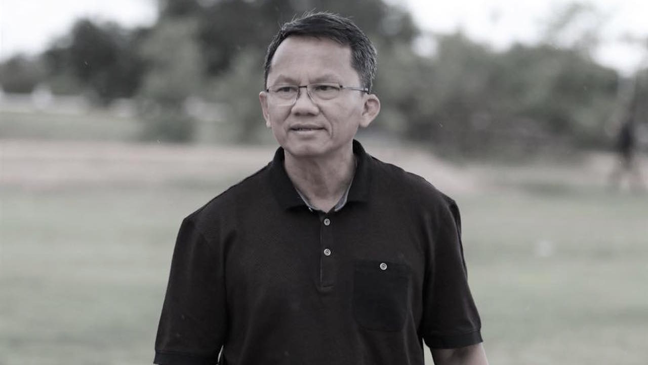 'สมศักดิ์' ยึดหลักพอเพียง ร.9 ปรับใช้ 'ค้างคาวไฟ' ทะยานสู่เป้าหมาย