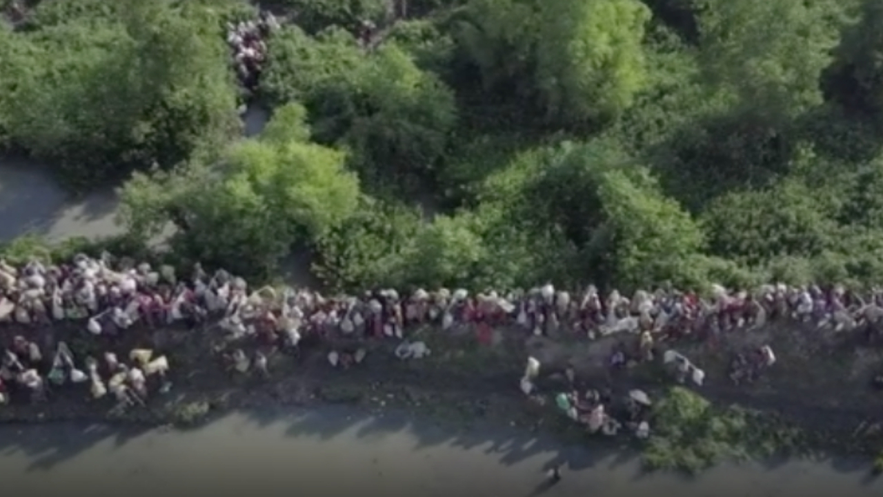 ฟ้องโลก   คลื่นผู้อพยพโรฮีนจาระลอกใหม่ ทะลักเข้าบังกลาเทศ (คลิป)