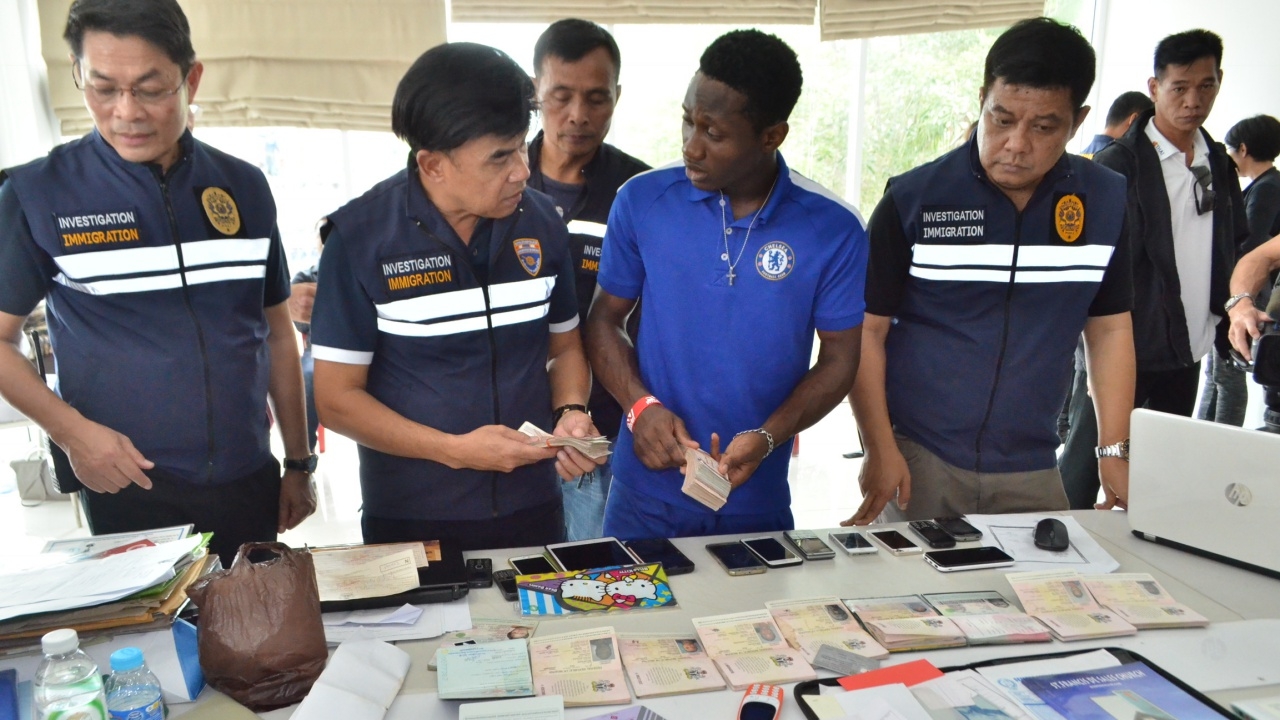 สตม.จับแก๊งโรแมนซ์สแกมไนจีเรีย อ้างทหารมะกัน โปรไฟล์เริดตุ๋นสาวไทย